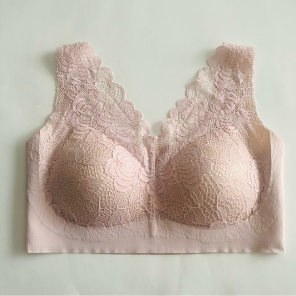 sophie b. Lace Bralette Size S. - Picture 3 of 14